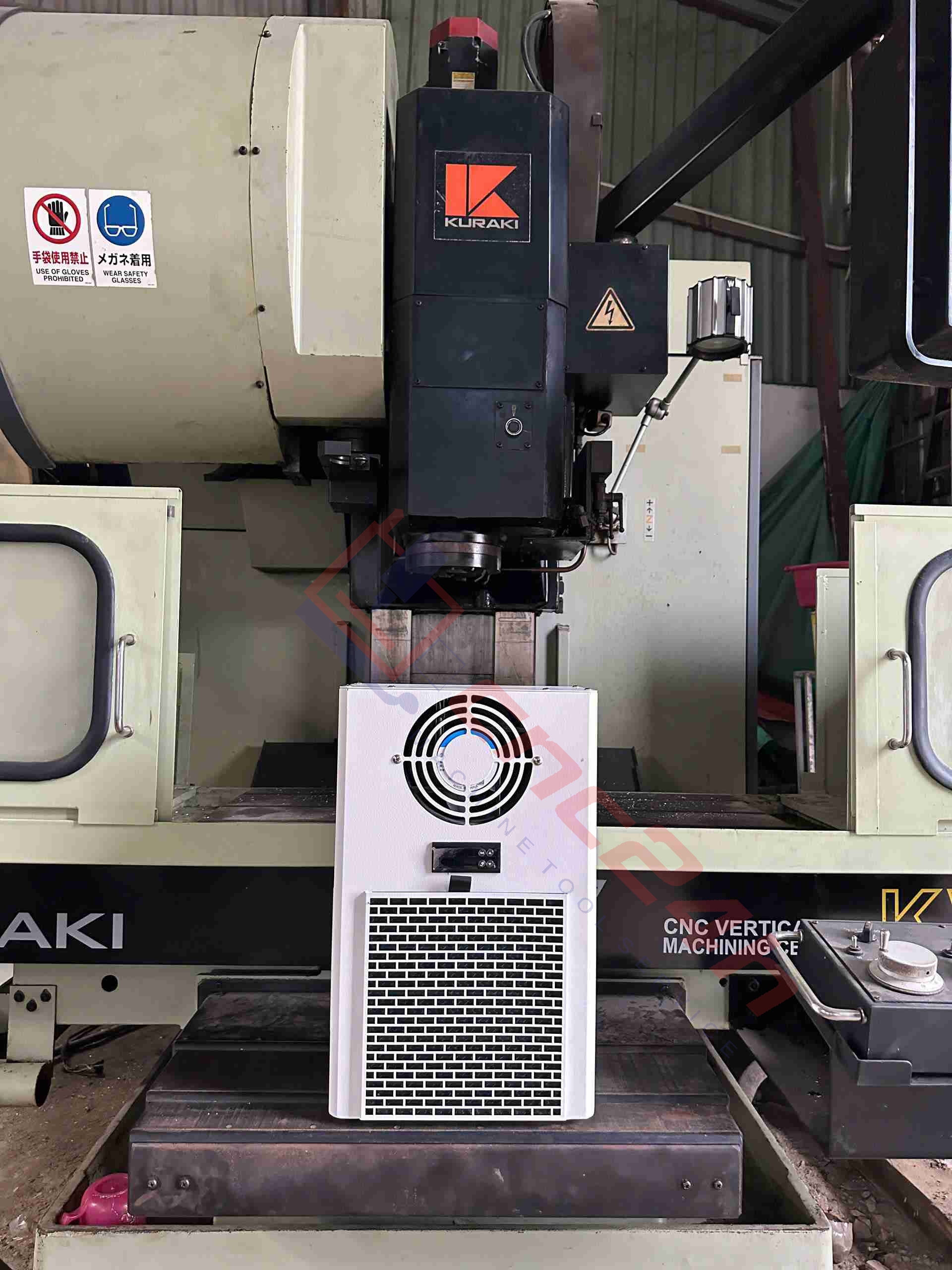 May lanh tu dien EA - h2 Máy lạnh tủ điện EA-320 320W máy lạnh khô cho máy CNC bền, rẻ, hiệu quả cao