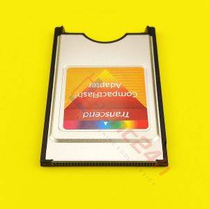 Adapter CF To PCMCIA Transcend chuẩn công nghiệp dành cho máy CNC. Một đầu adapter cắm thẻ CF vào, đầu còn lại cắm vào máy CNC để rút / nạp dữ liệu.