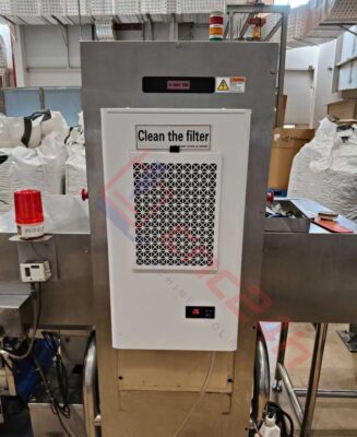 Máy lạnh tủ điện EA-1500 1500W máy lạnh khô cho máy CNC bền, rẻ, hiệu quả cao Máy lạnh tủ điện EA-1500 1500W máy lạnh khô cho máy CNC bền, rẻ, hiệu quả cao