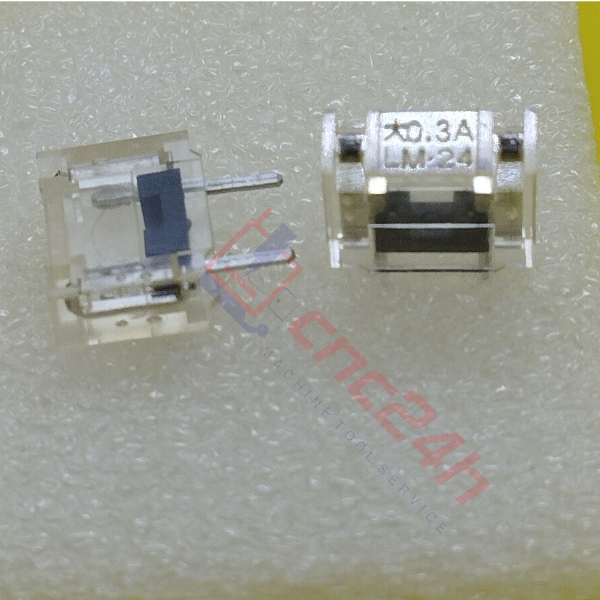Cầu chì cho máy CNC Daito LM03 - h2