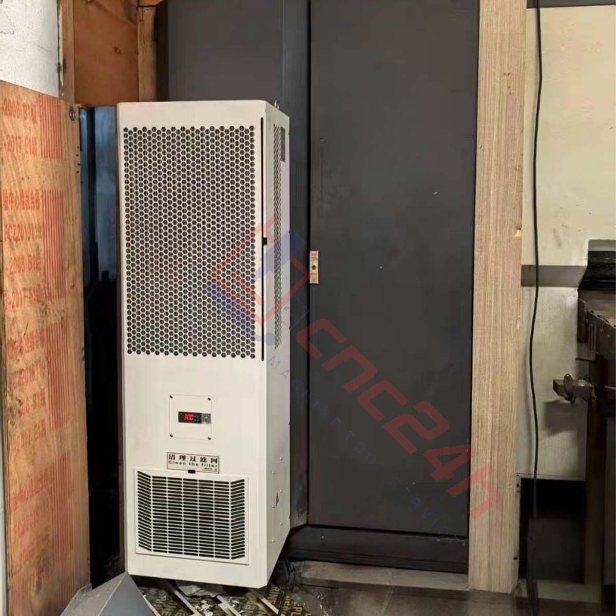 MLTD EA5000-EA8000 - htt2 Máy lạnh tủ điện EA-5000 5000W máy lạnh khô cho máy CNC bền, rẻ, hiệu quả cao